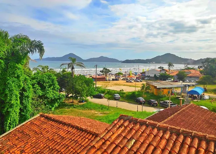 Lindo apê 1 min a pé da areia da Praia Grande-O mais perto! com Varanda