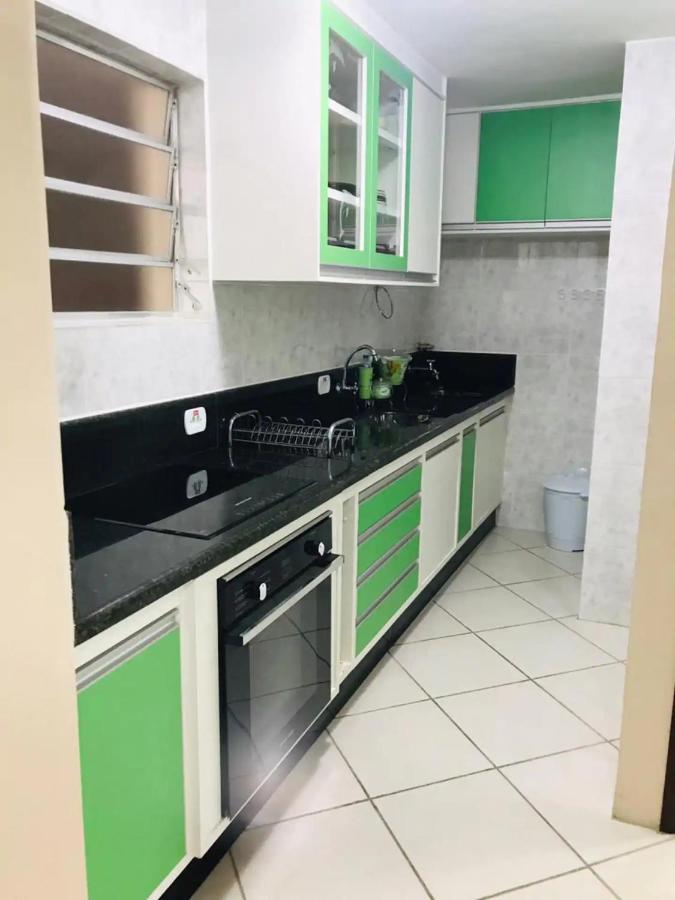 Lindo Ape 1 Min A Pe Da Areia Da Grande-o Perto! Com Varanda Apartamento *