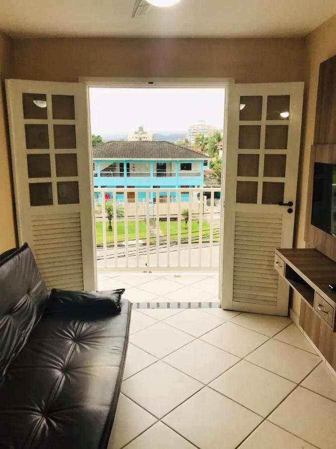 Apartamento Lindo Ape 1 Min A Pe Da Areia Da Grande-o Perto! Com Varanda